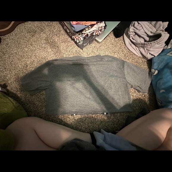 Super cute California crop top - Picture 3 of 4